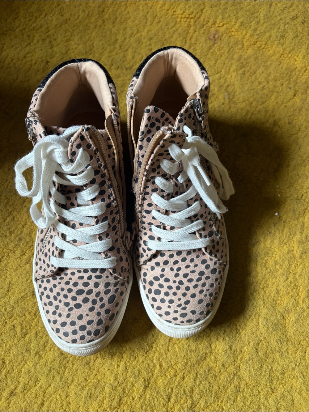 Universal Thread Womens Leopard Print High-Top Sneakers - Casual Lace-Up
